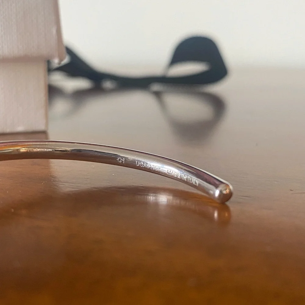 Celine Knot Extra-Thin Bracelet in Brass with Rhodium Finish Silver - Picture 9 of 9